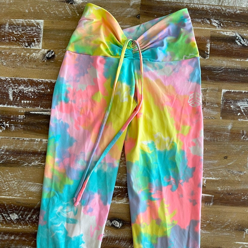 Blue Body Brazil Scrunch Butt Leggings